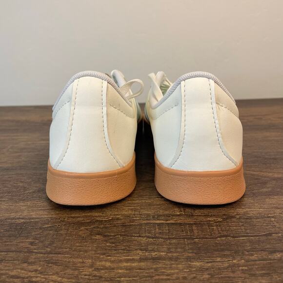 Adidas VL Court Base Womens Sneakers Size 7 White Light Blue Gum Sole JI1767 New - Picture 2 of 11